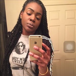 Meet your Posher, Wise